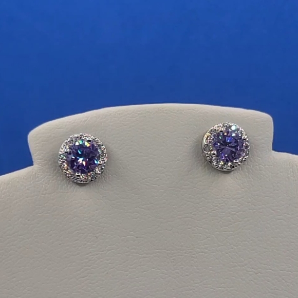 NWT Simulated Amethyst & Simulated Diamond Stud Earrings - Picture 6 of 8
